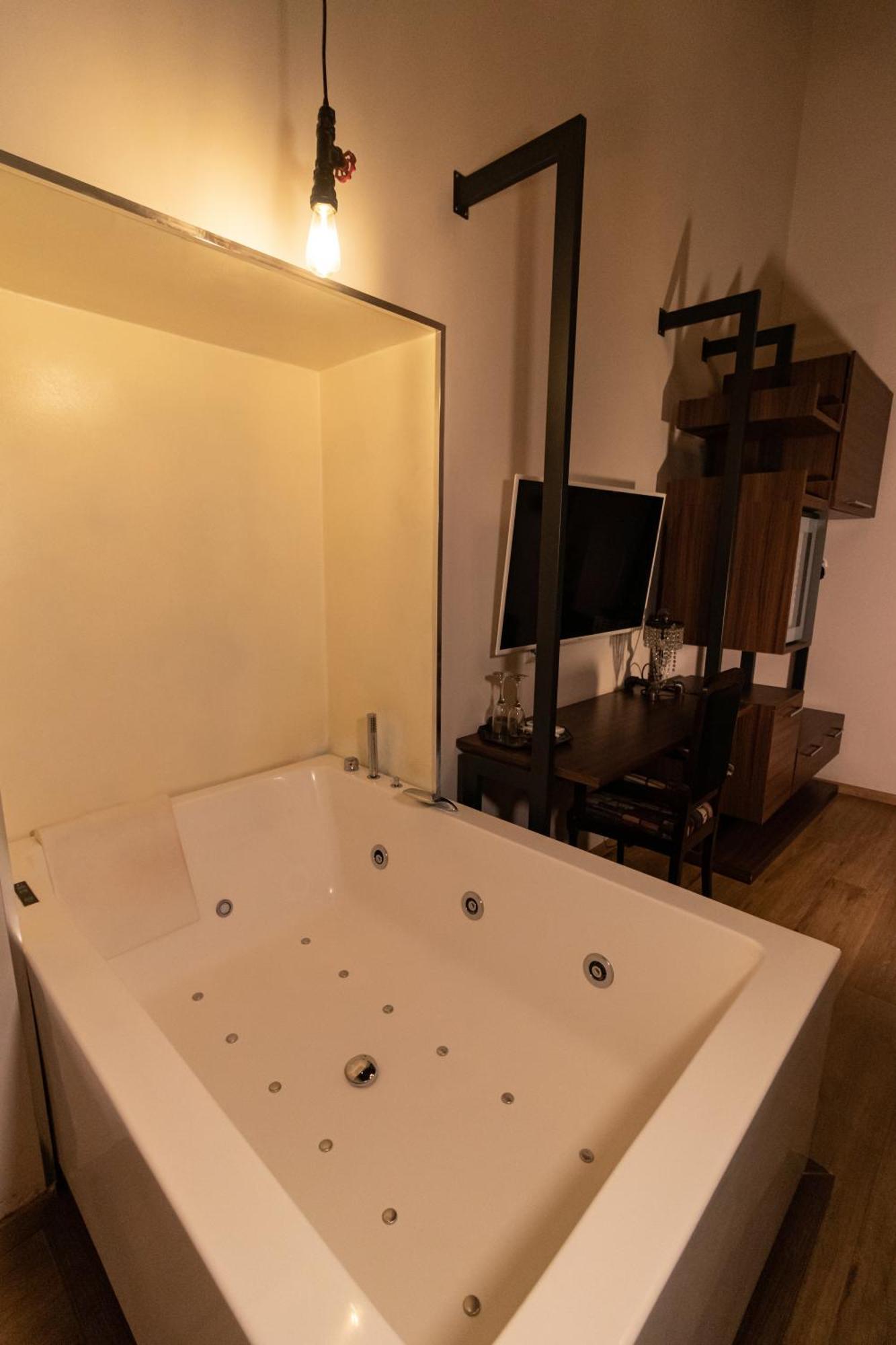 Duomo Luxury Suites Napoli Ngoại thất bức ảnh