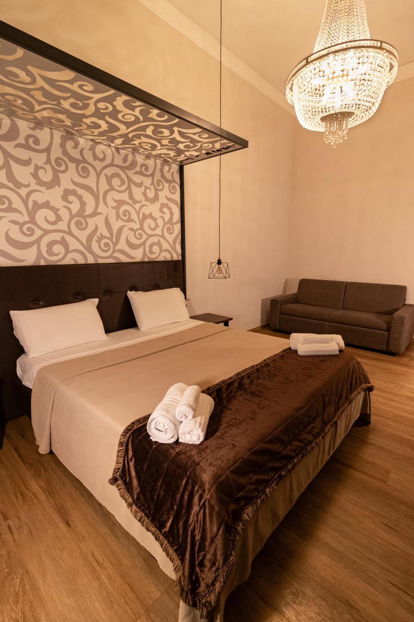 Duomo Luxury Suites Napoli Ngoại thất bức ảnh