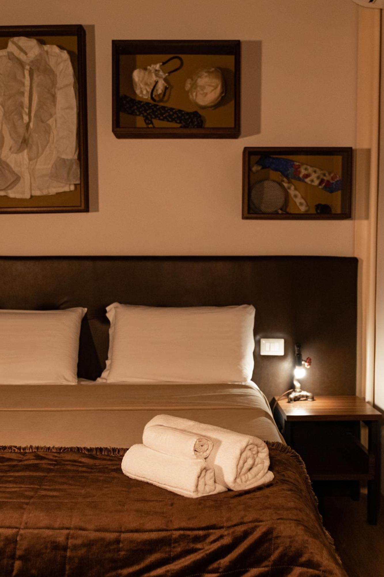 Duomo Luxury Suites Napoli Ngoại thất bức ảnh