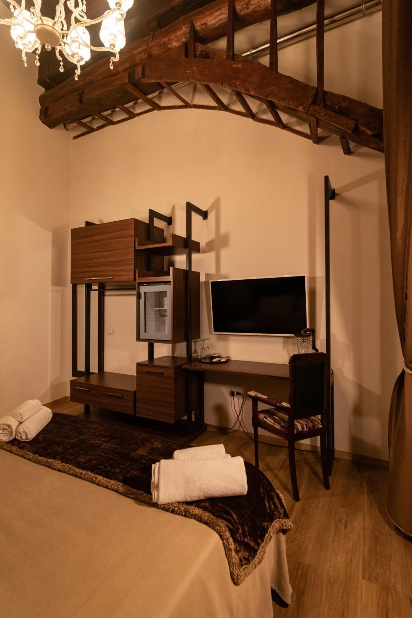 Duomo Luxury Suites Napoli Ngoại thất bức ảnh