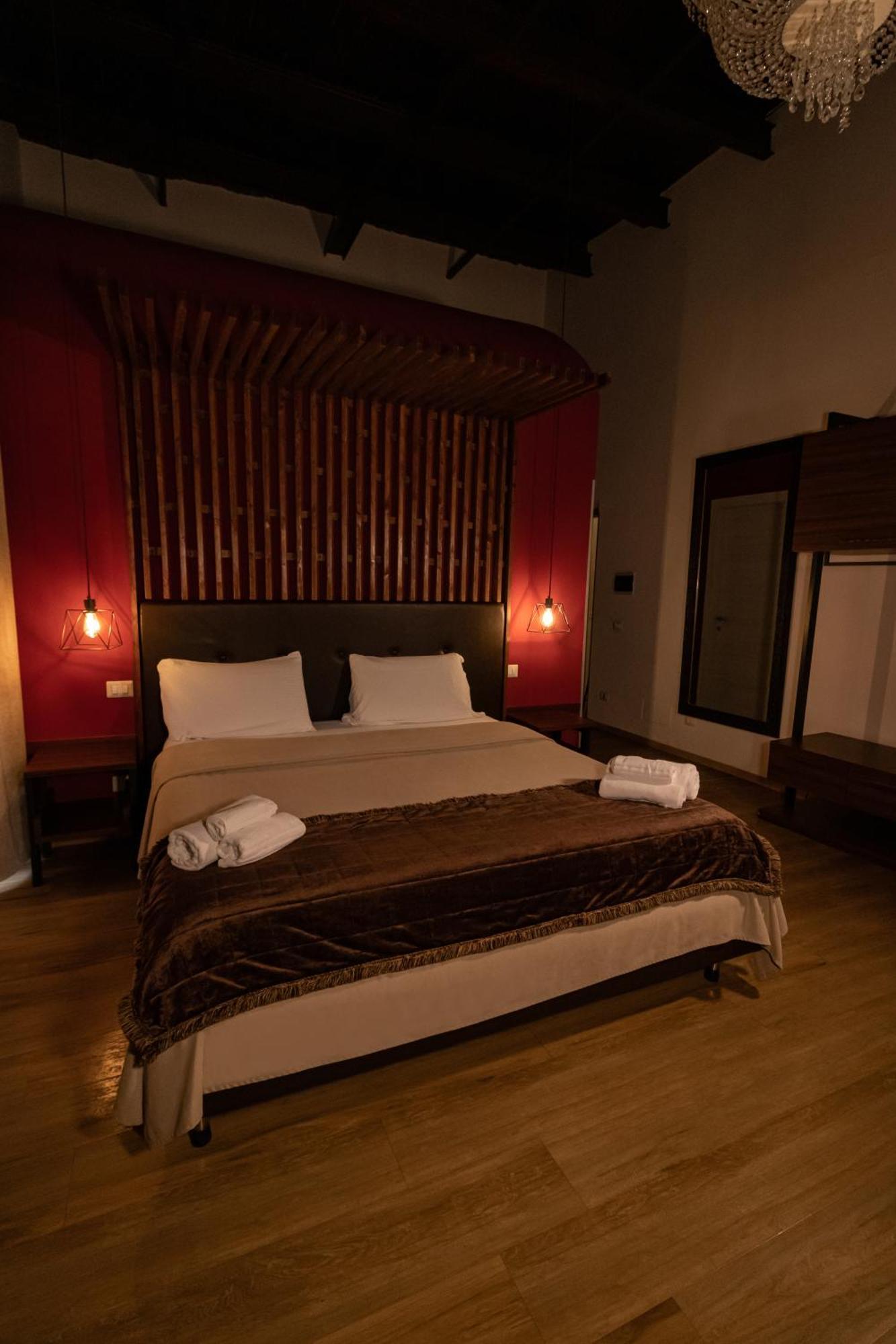 Duomo Luxury Suites Napoli Ngoại thất bức ảnh